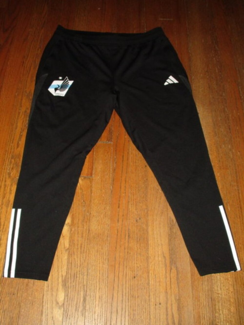 ADIDAS Aeroready MNUFC Black Joggers XL Slim Fit